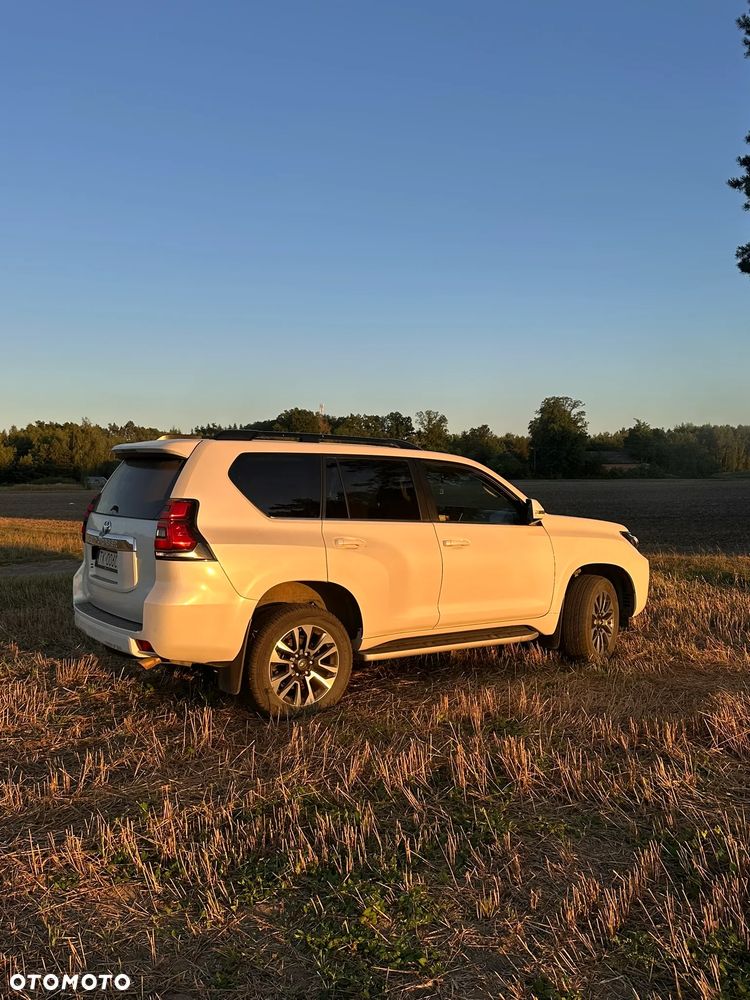 Toyota Land Cruiser LC 2.8 D-4D Prestige - 8