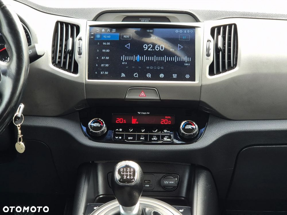 Kia Sportage 2.0 CRDI AWD Fifa World Cup Edition - 26