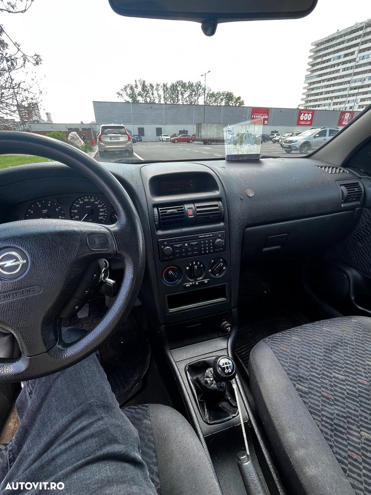 Opel Astra - 12