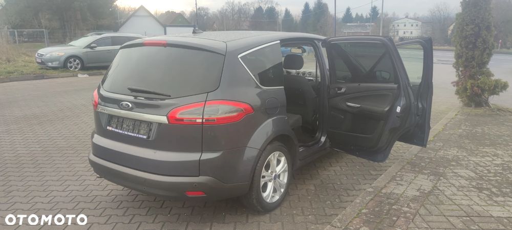 Ford S-Max 2.0 TDCi DPF Titanium - 16