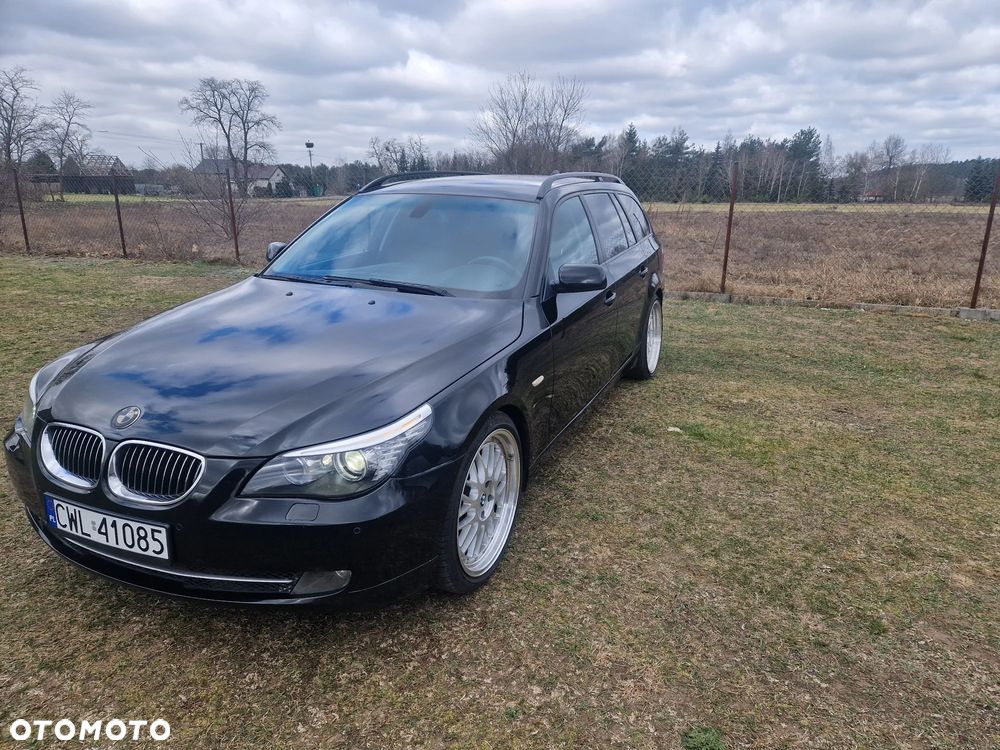 BMW Seria 5 525d - 13