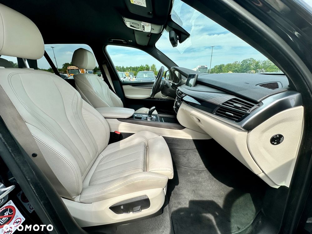 BMW X5 xDrive30d - 24