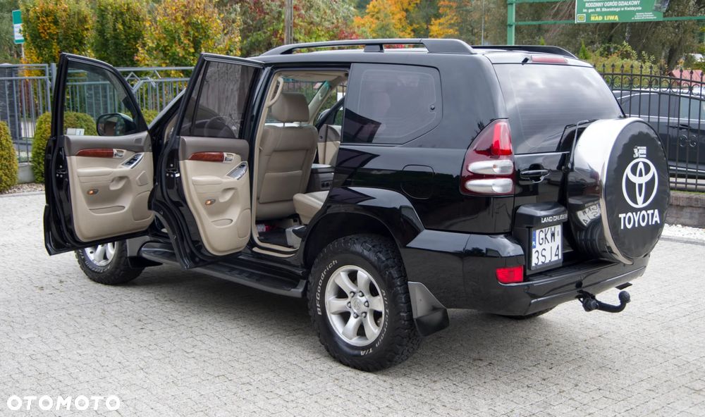 Toyota Land Cruiser - 14