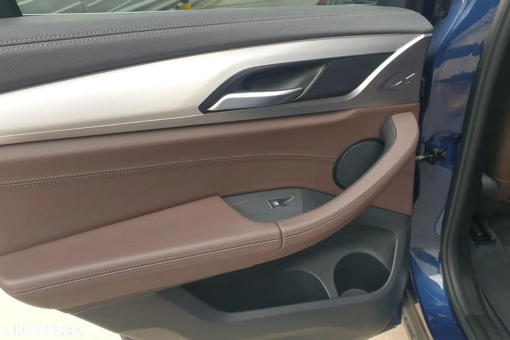 BMW X3 2020 — imagine 22