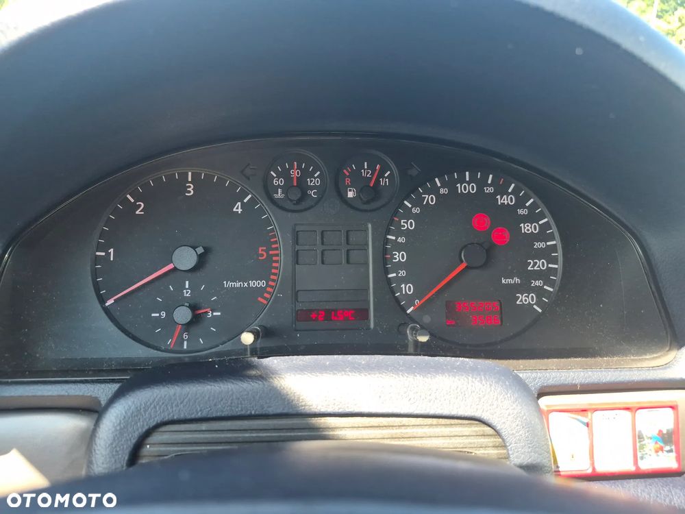 Audi A4 Avant - 11