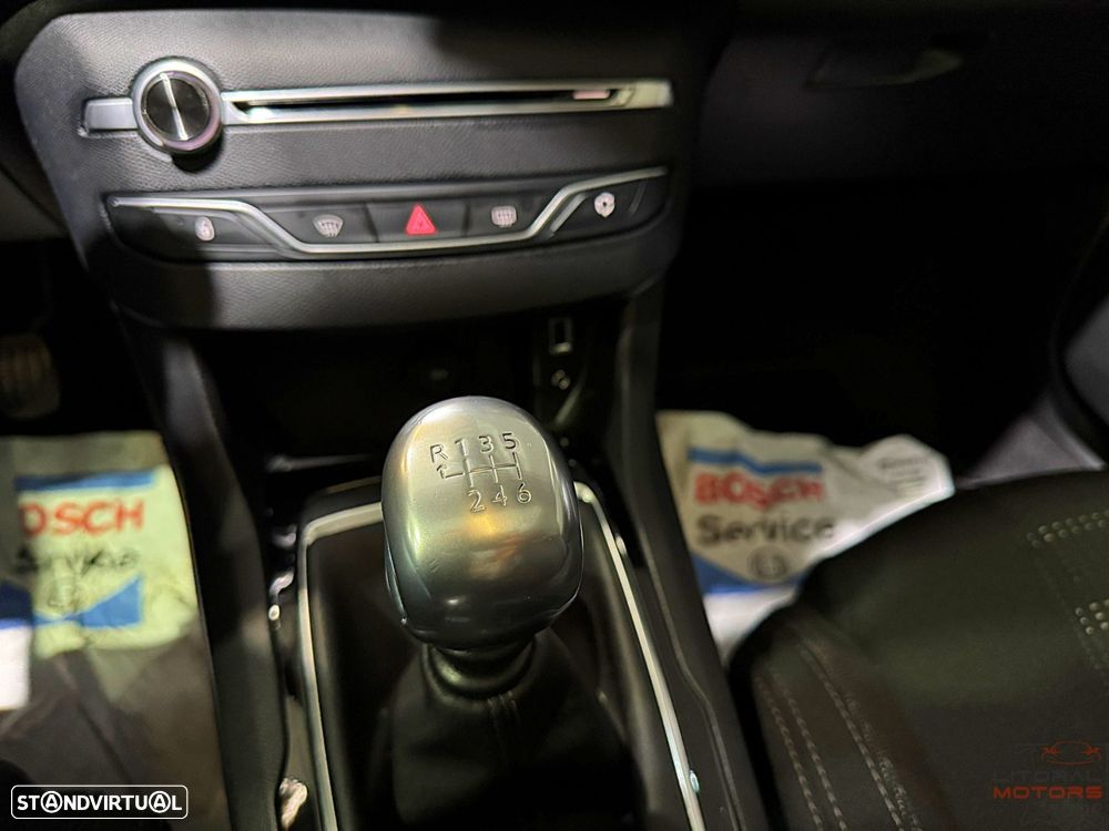 Peugeot 308 SW 1.6 BlueHDi Allure - 28