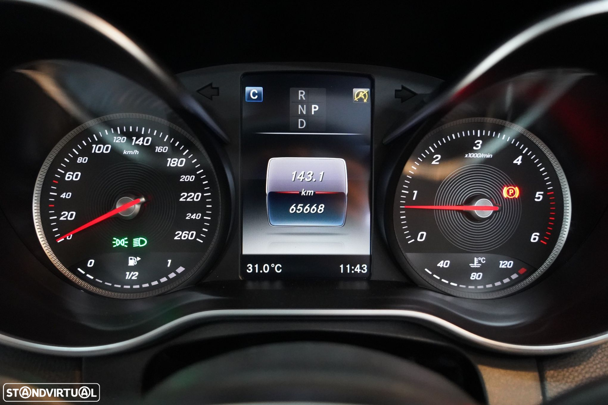 Mercedes-Benz C 220 d Aut. - 10