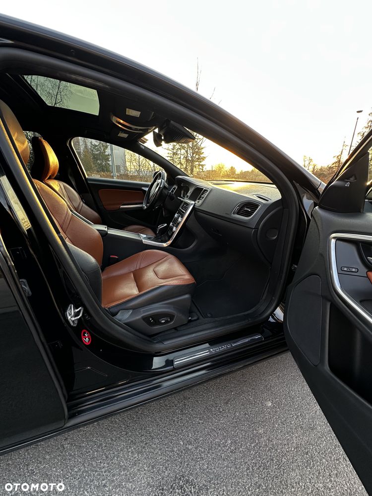 Volvo S60 T5 Geartronic - 11