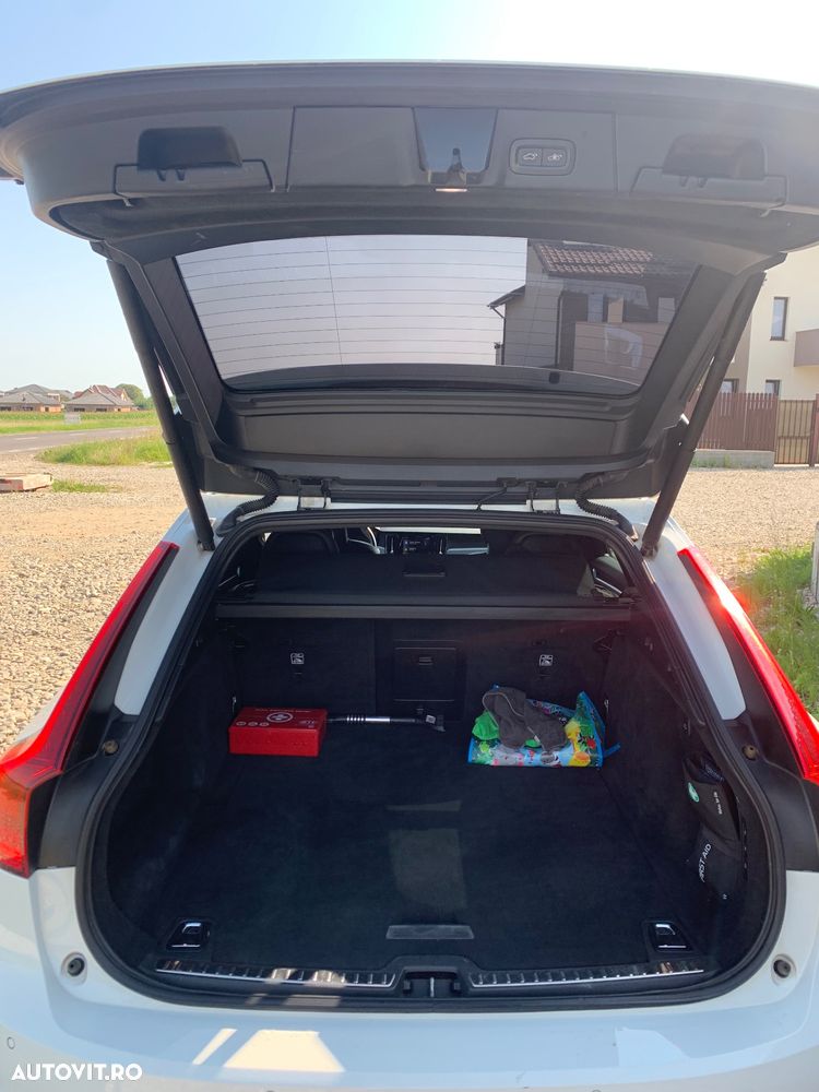 Volvo V90 D4 Inscription - 3