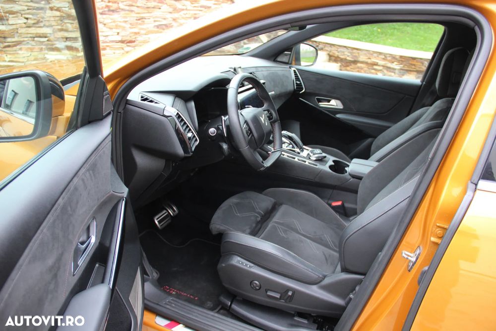 DS Automobiles DS 7 Crossback - 11