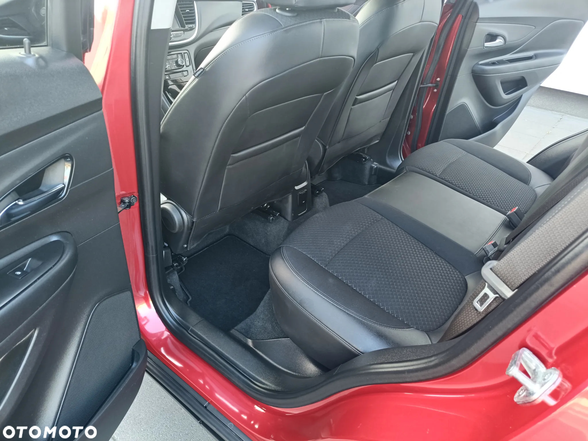 Opel Mokka X 1.4 T Color Edition S&S - 26