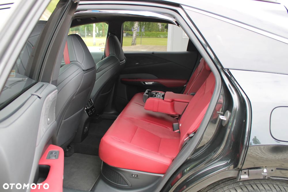 Lexus RX 500h F Sport - 23