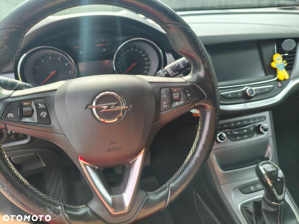Opel Astra - 17