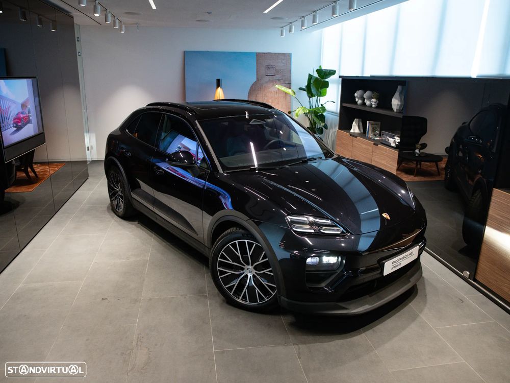 Porsche Macan Electric - 5