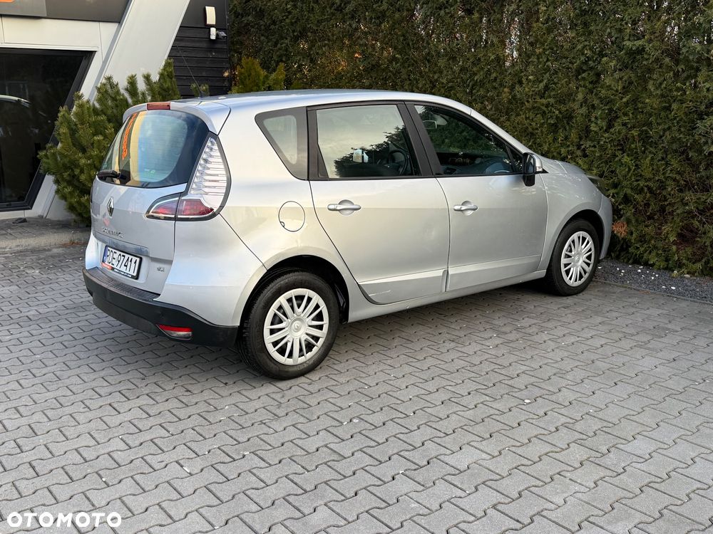 Renault Scenic - 13