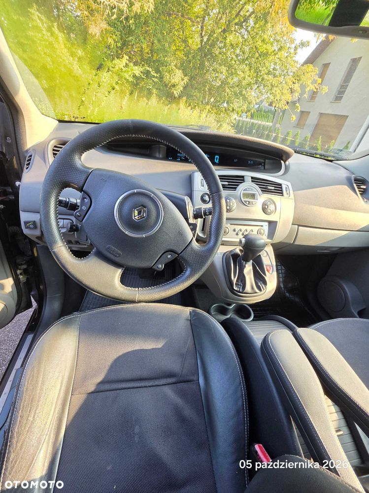 Renault Grand Scenic - 5