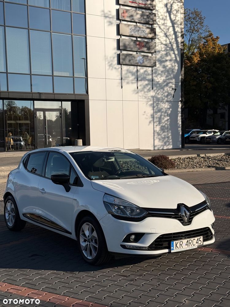 Renault Clio - 38