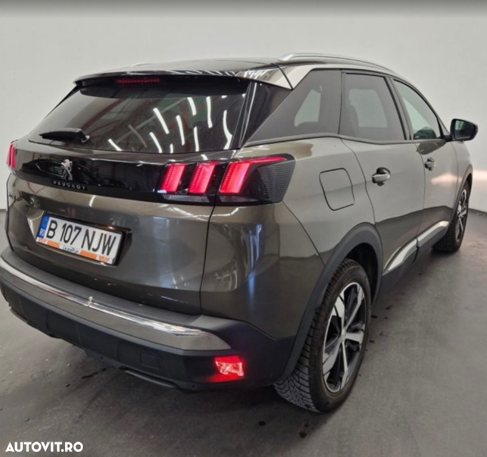 Peugeot 3008 1.5 BlueHDI S&S Allure - 2