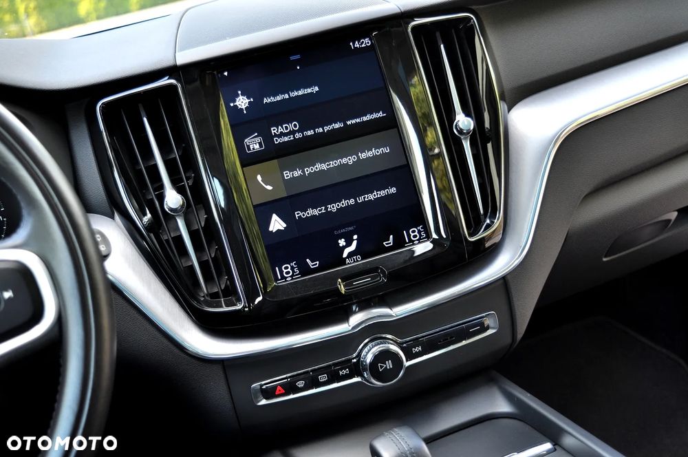 Volvo XC 60 T6 AWD Recharge Geartronic Inscription - 33