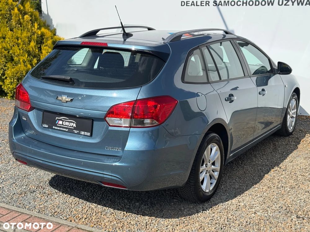 Chevrolet Cruze - 11