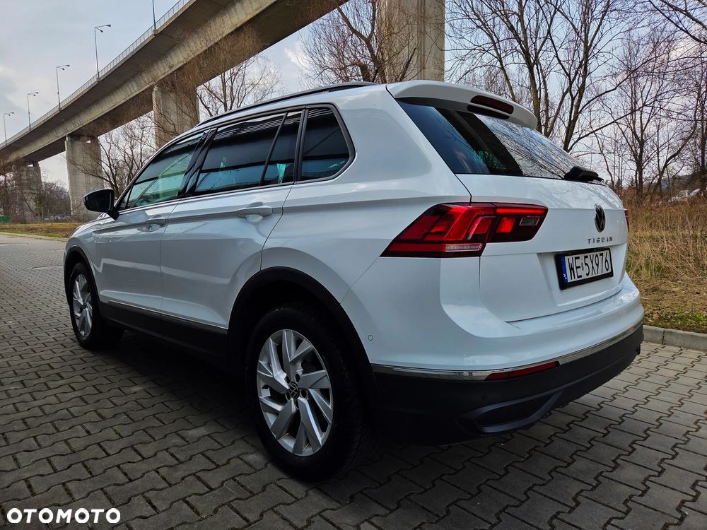 Volkswagen Tiguan 2.0 TSI 4Mot Life DSG - 4