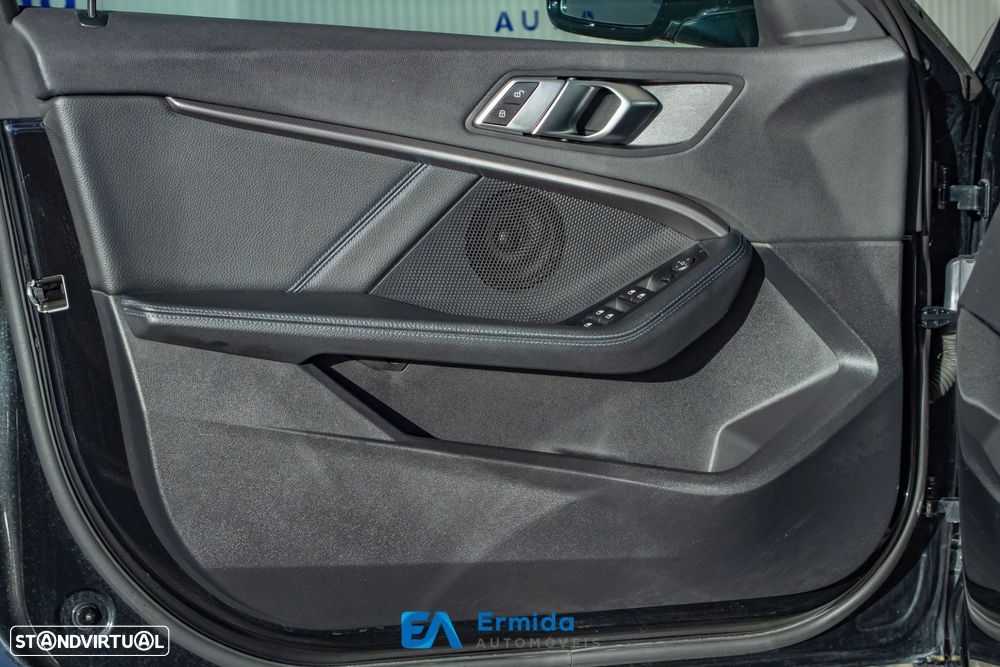 BMW 116 d Pack Desportivo M - 37