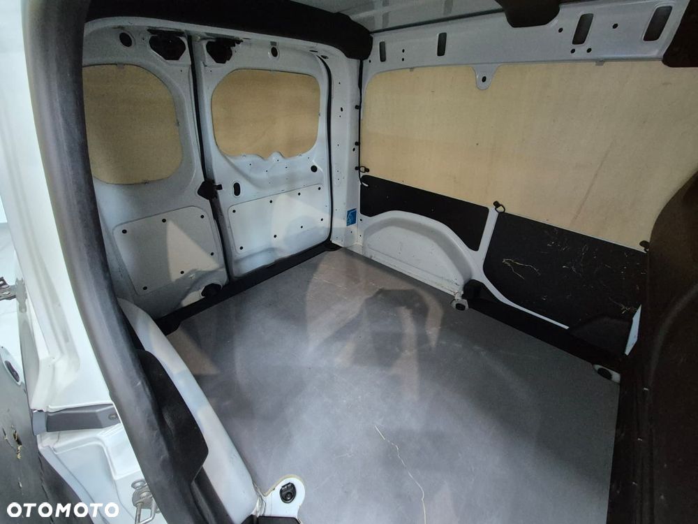 Mercedes-Benz Citan 110 CDi / AVANTGARDE / UNIKATOWY / 1 WŁ. / BEZWYPADKOWY / NISKI PRZEBIEG / AUTOMAT / KAMERA COFANIA / APPLE CARPLAY + ANDROID AUTO / HAK / RELINGI DACHOWE / EURO 6 - 35