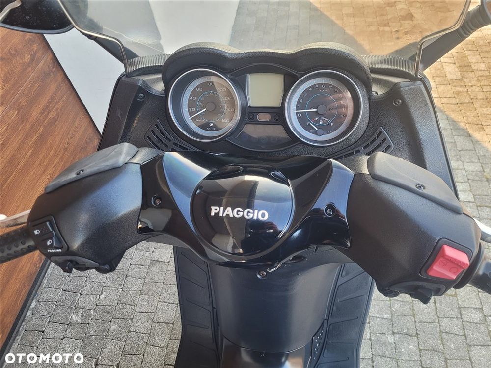 Piaggio Xevo - 8