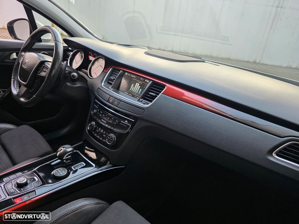 Peugeot 508 RXH 2.0 HDi Hybrid4 Limited Edition 2-Tronic - 42