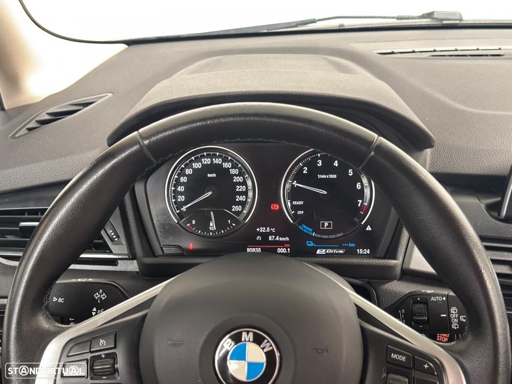BMW 225xe Active Tourer iPerformance Luxury Line - 32