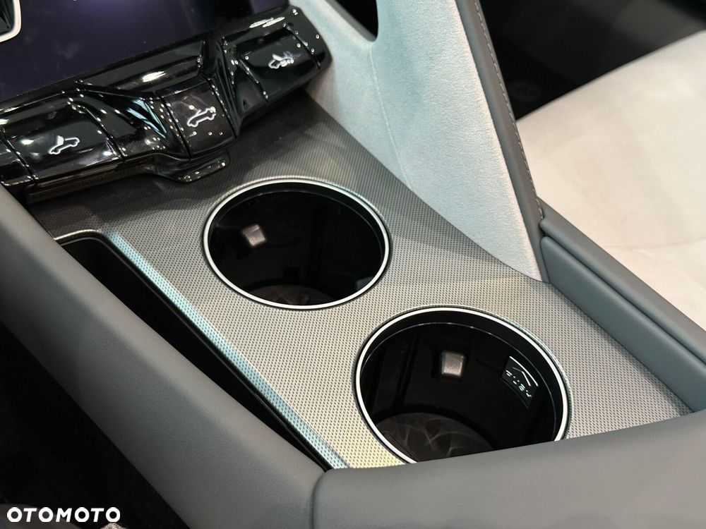 MG Cyberster 77kWh AWD Czarny Dach - 29