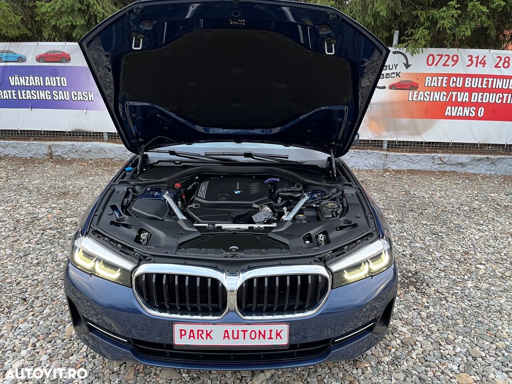 BMW Seria 5 520d xDrive AT - 13