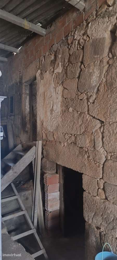 Moradia para Restaurar T3 Venda em Pindo,Penalva do Castelo - Grande imagem: 4/46