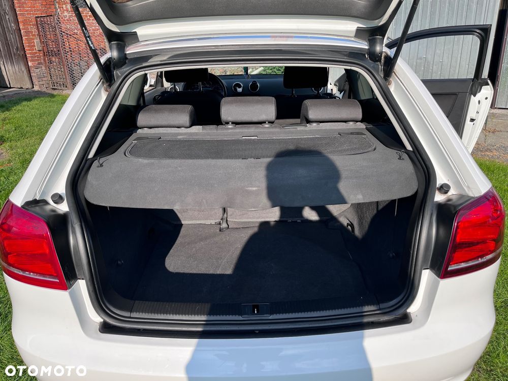 Audi A3 3-drzwiowe 2.0 TDI DPF Ambiente - 16