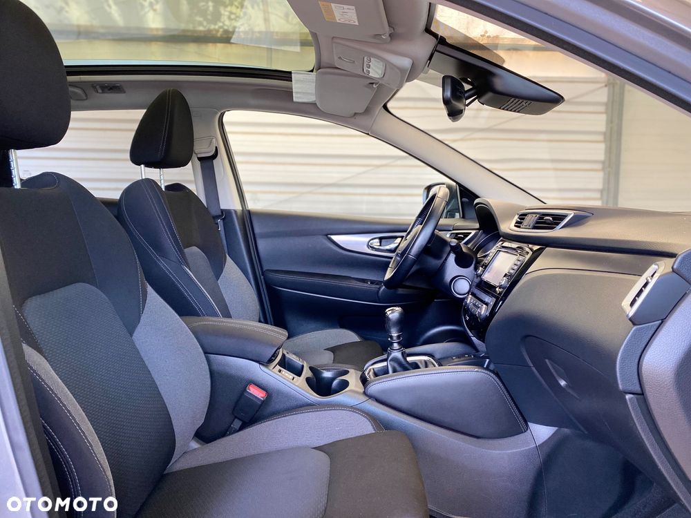 Nissan Qashqai 1.2 DIG-T Tekna EU6 - 14