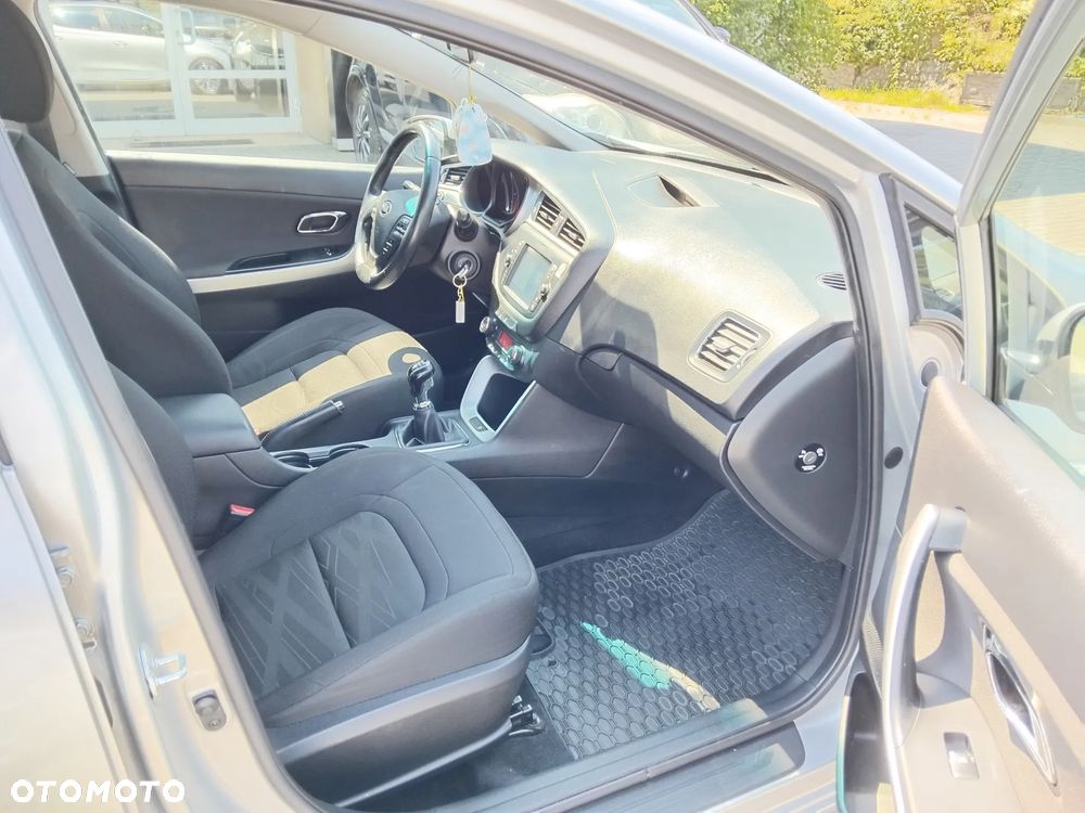 Kia Ceed 1.6 CRDi L - 19