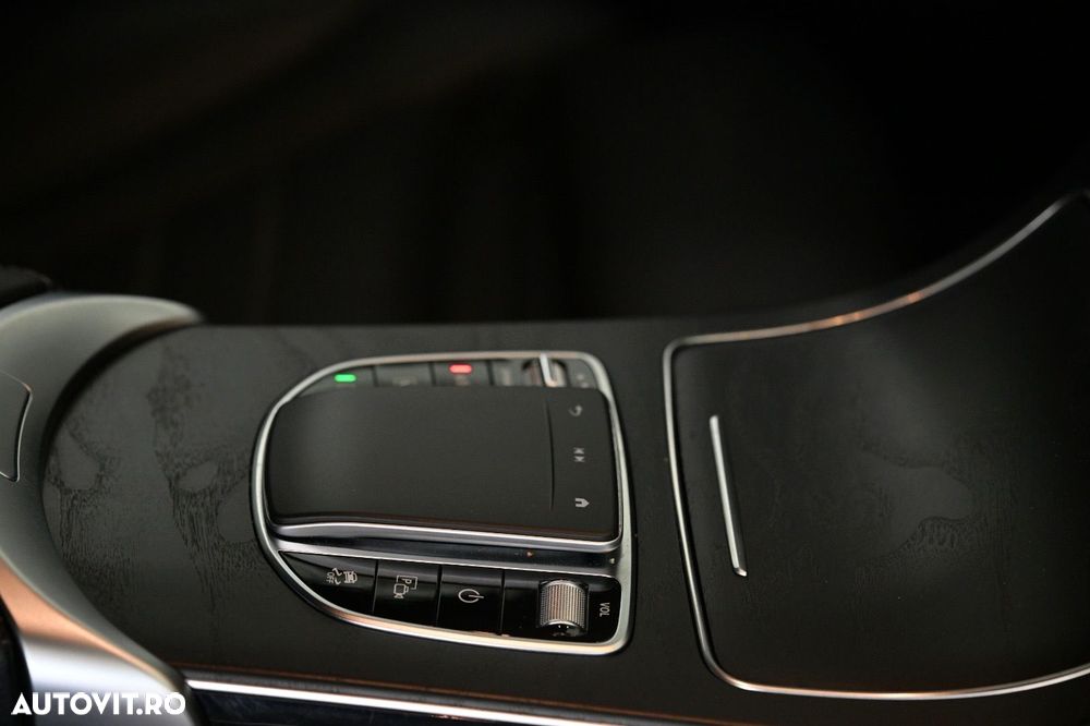 Mercedes-Benz GLC Coupe 300 4Matic 9G-TRONIC Exclusive - 16