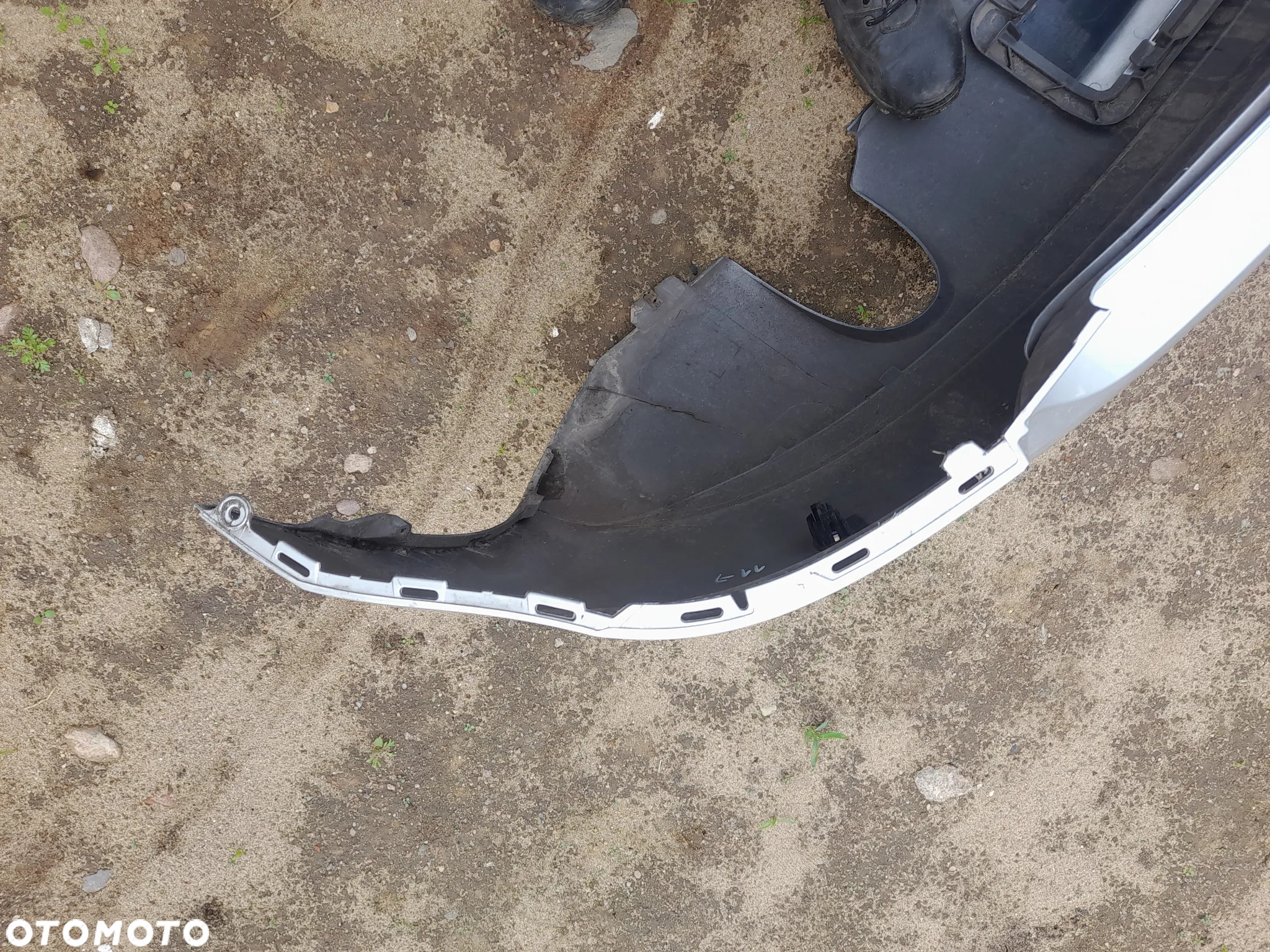 VW POLO 6R6 ZDERZAK TYLNY TYŁ SREBRNY  09-> - 7