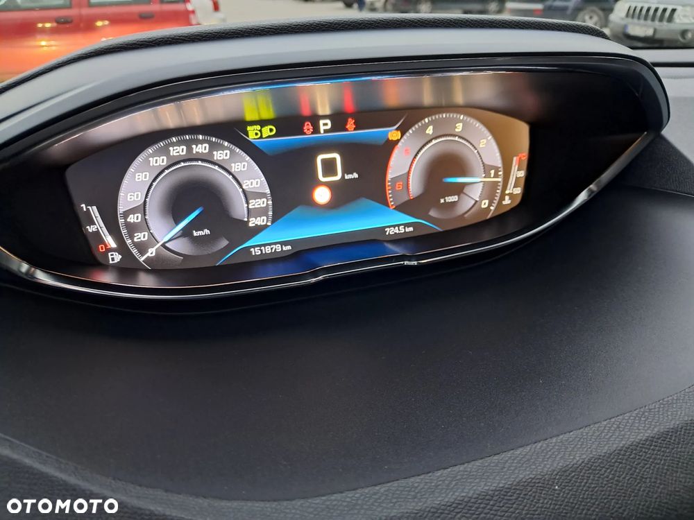 Peugeot 3008 BlueHDi 180 Stop & Start EAT8 GT - 17