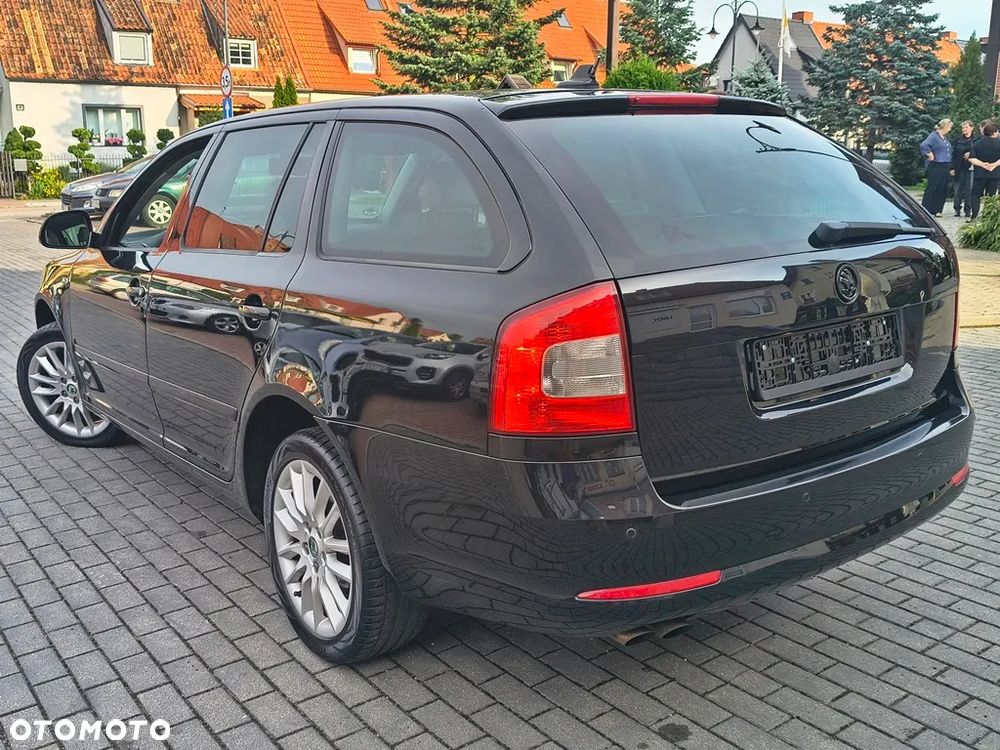 Skoda Octavia 2.0 TDI DPF DSG Laurin & Klement - 6