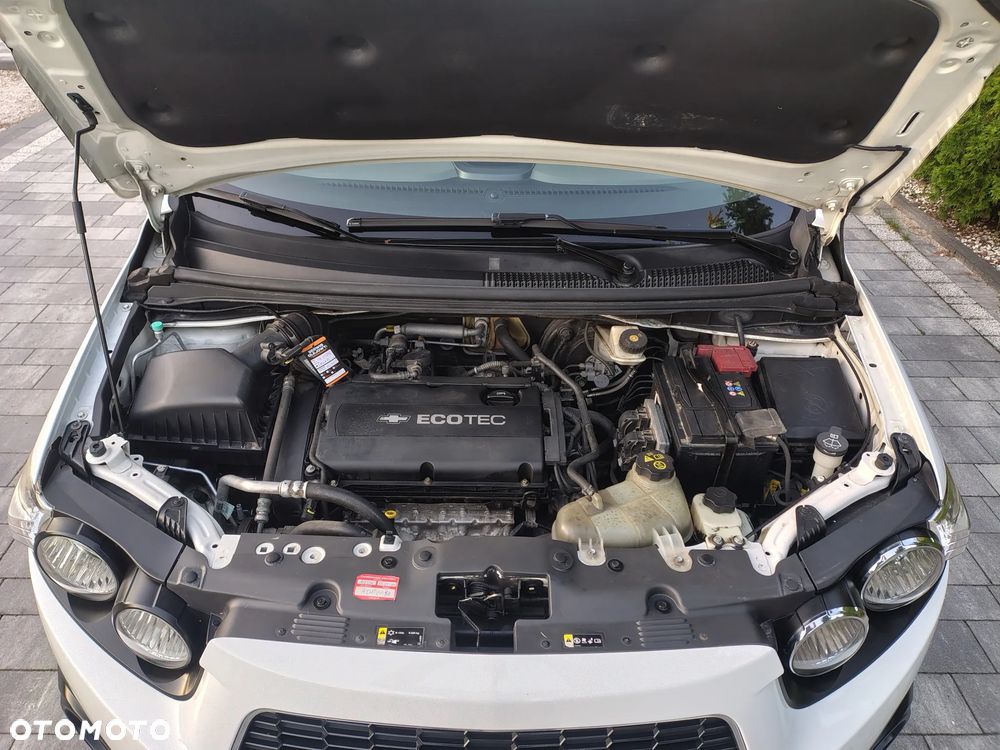 Chevrolet Aveo - 12