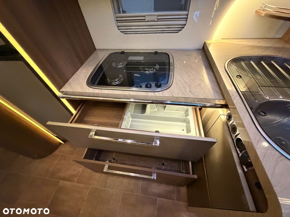 Burstner Elegance - 24