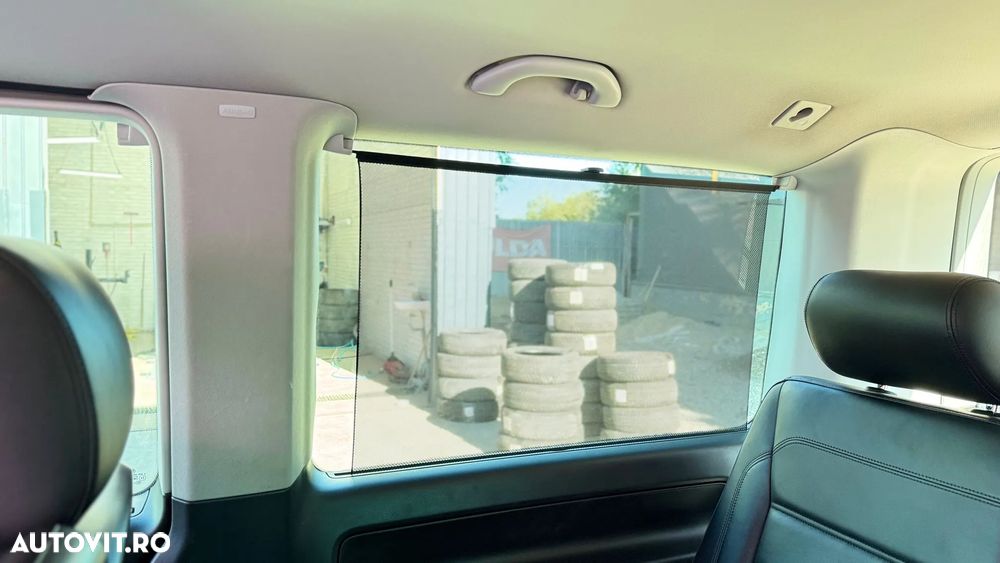 Volkswagen Multivan - 31