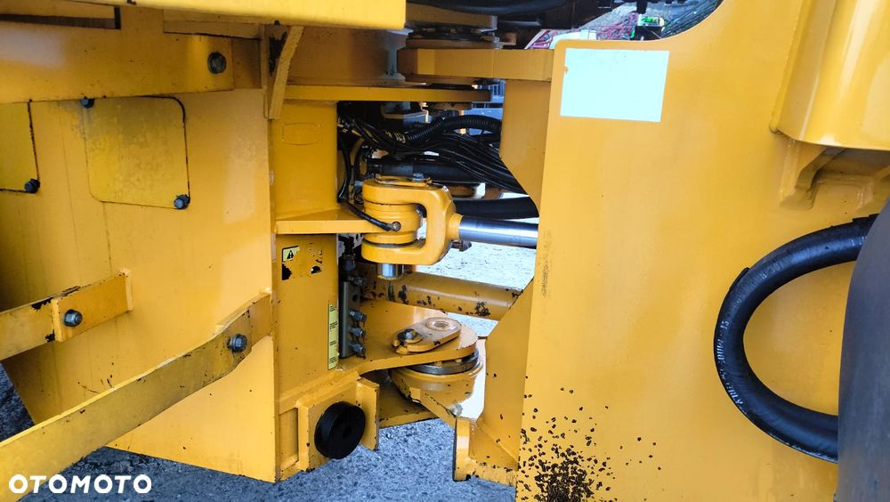 Furukawa 335 - II / 14600 kg / waga / klima / centralne smarowanie - 8