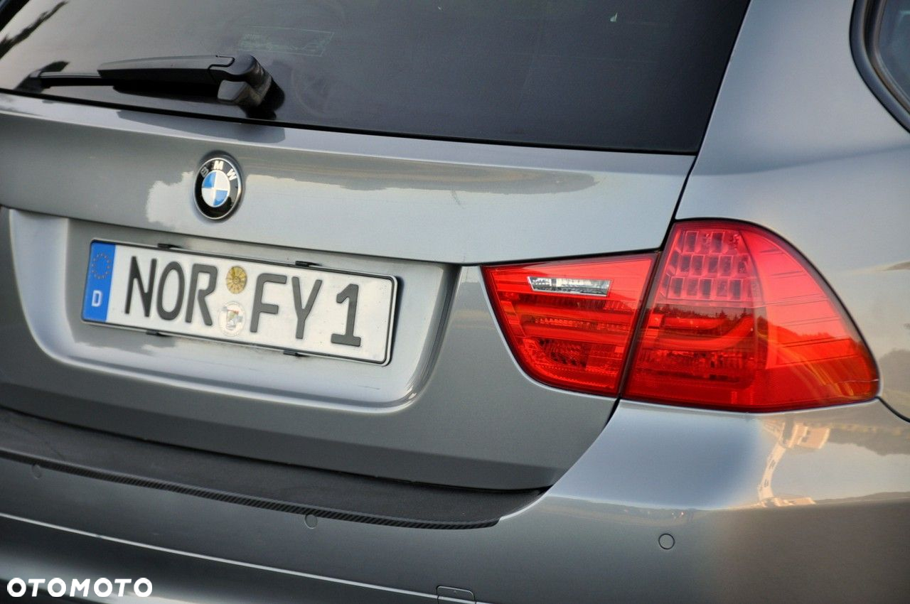 BMW Seria 3 - 16