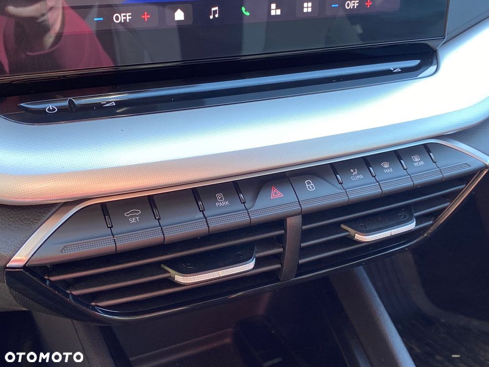 Skoda Octavia 1.5 TSI Essence - 18