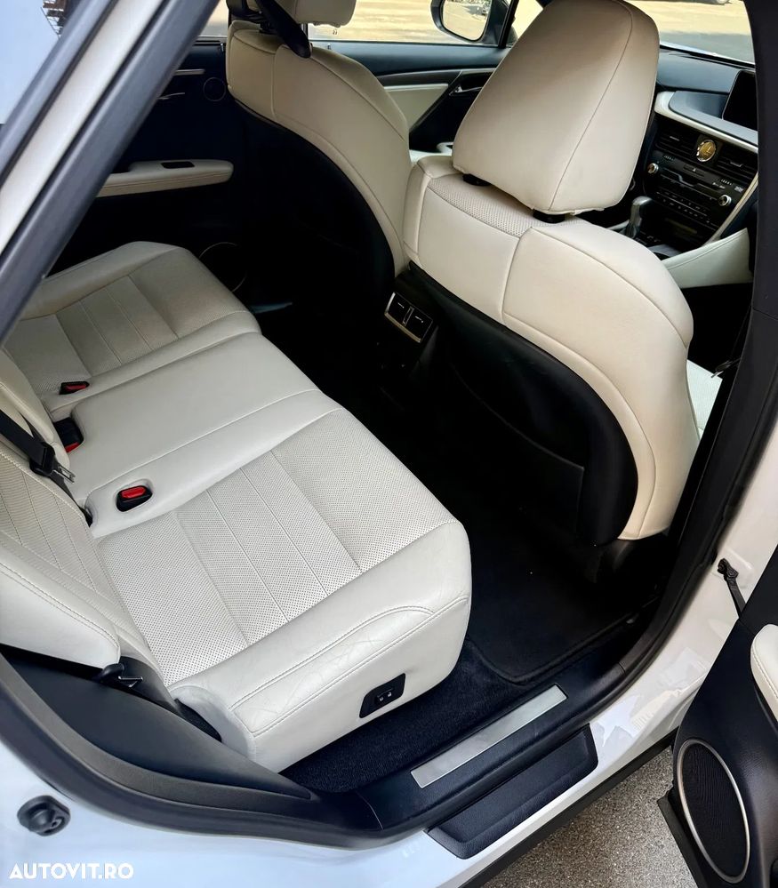 Lexus Seria RX 450h Aut. F Sport Premium - 13