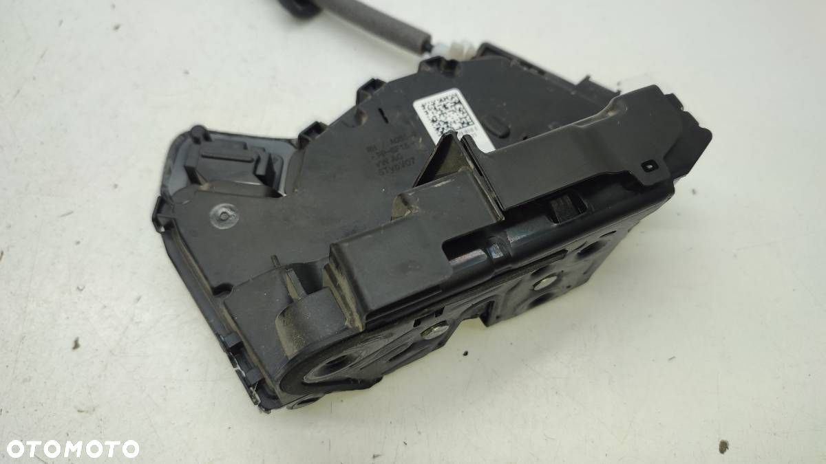 ZAMEK TYŁ PRAWY DRZWI VW TIGUAN II TARRACO 5NA839016E EUROPA - 2