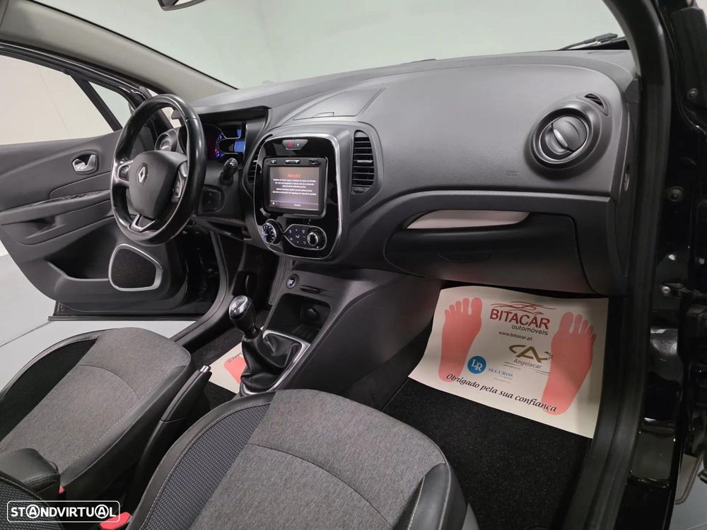 Renault Captur - 24