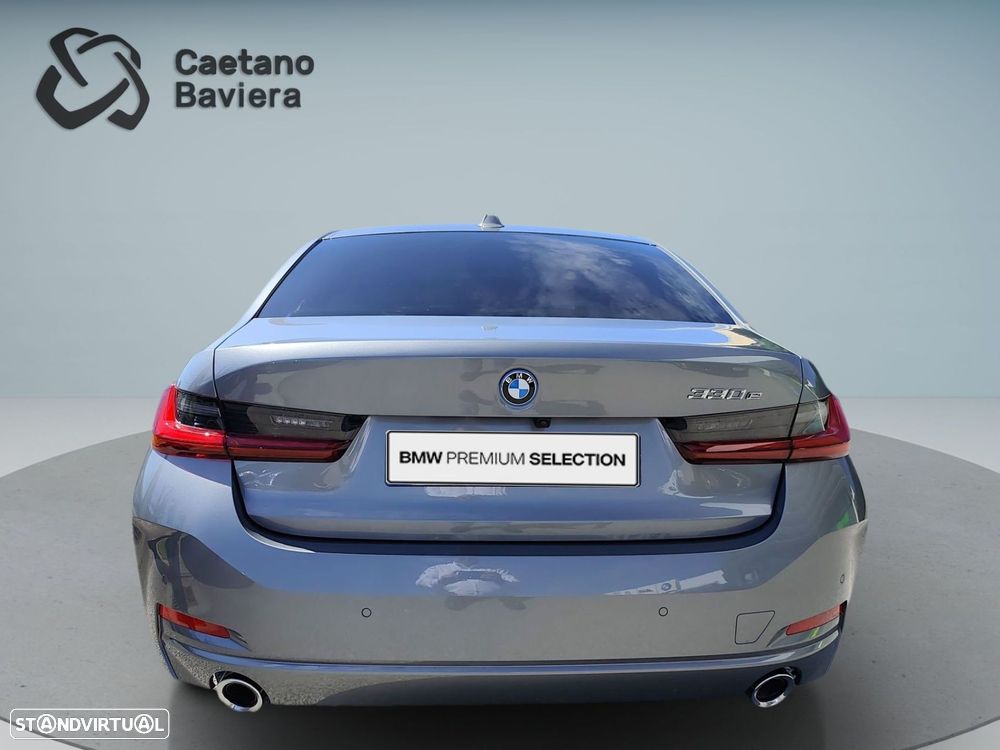 BMW 330 e Auto - 7
